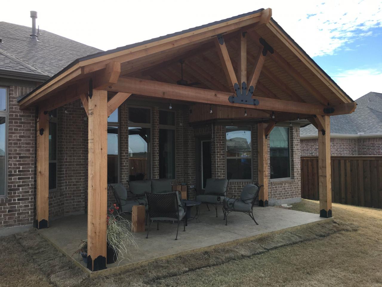 Crows entryway exterior covered gable cedar veranda portico foyr barn amazing Cover porch designs