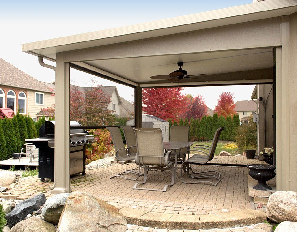 Outdoor enclosed patio ideas